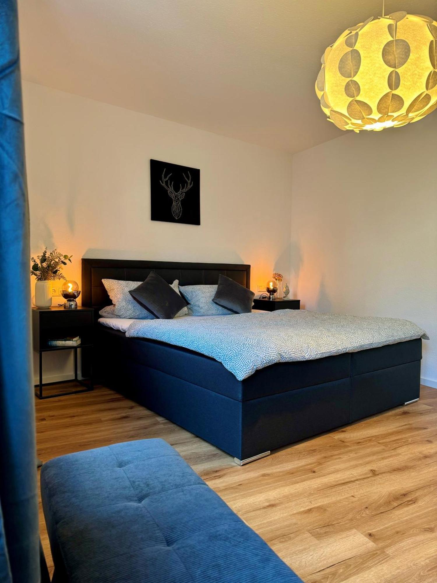 Traumhafte Wohnung Am Stadtbrunnen Der Altstadt Пфуллендорф Экстерьер фото